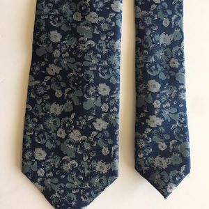 MICHAEL KORS blue necktie